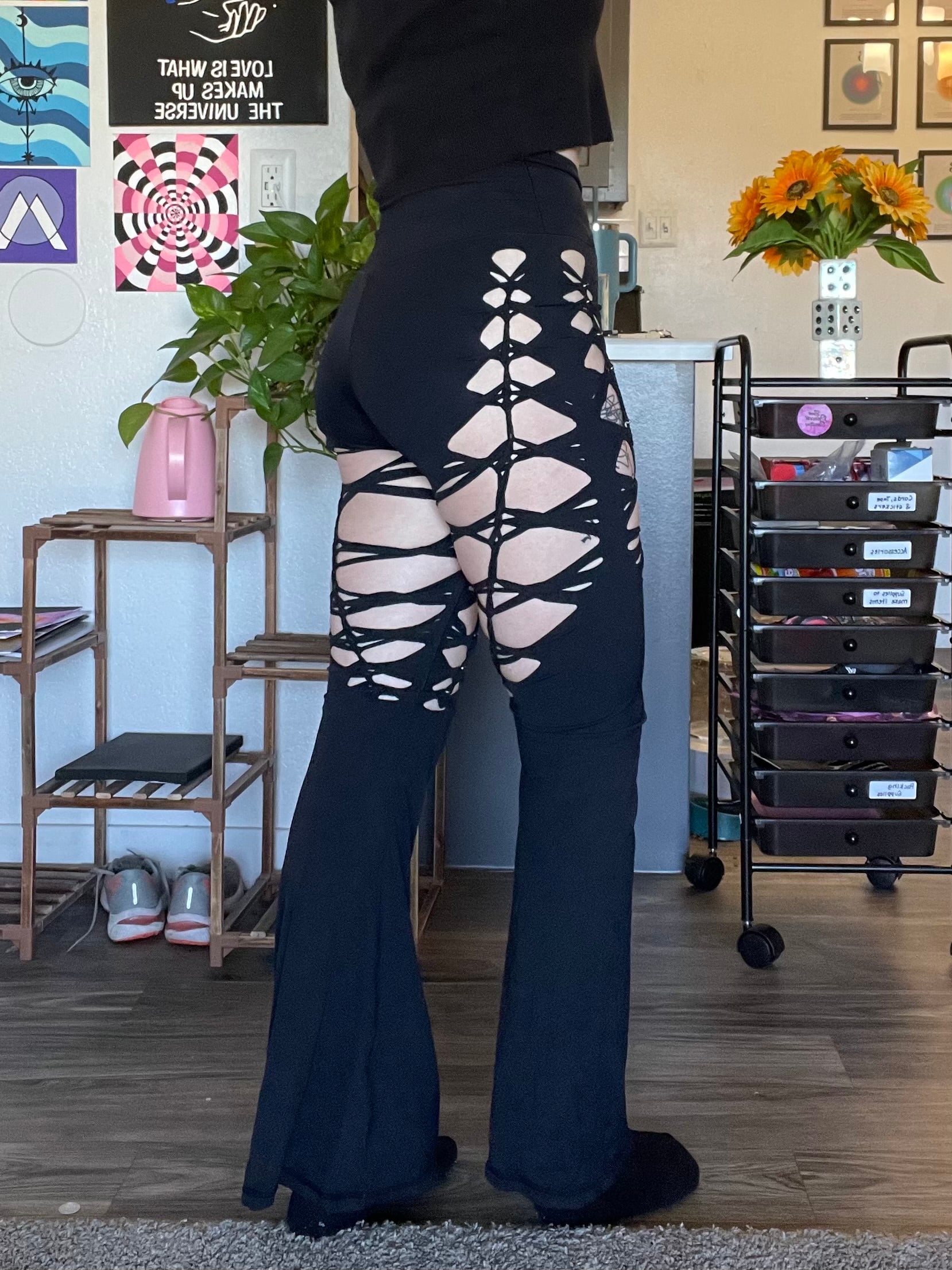 Black Luna Flared Yoga Pants (MADE TO ORDER)