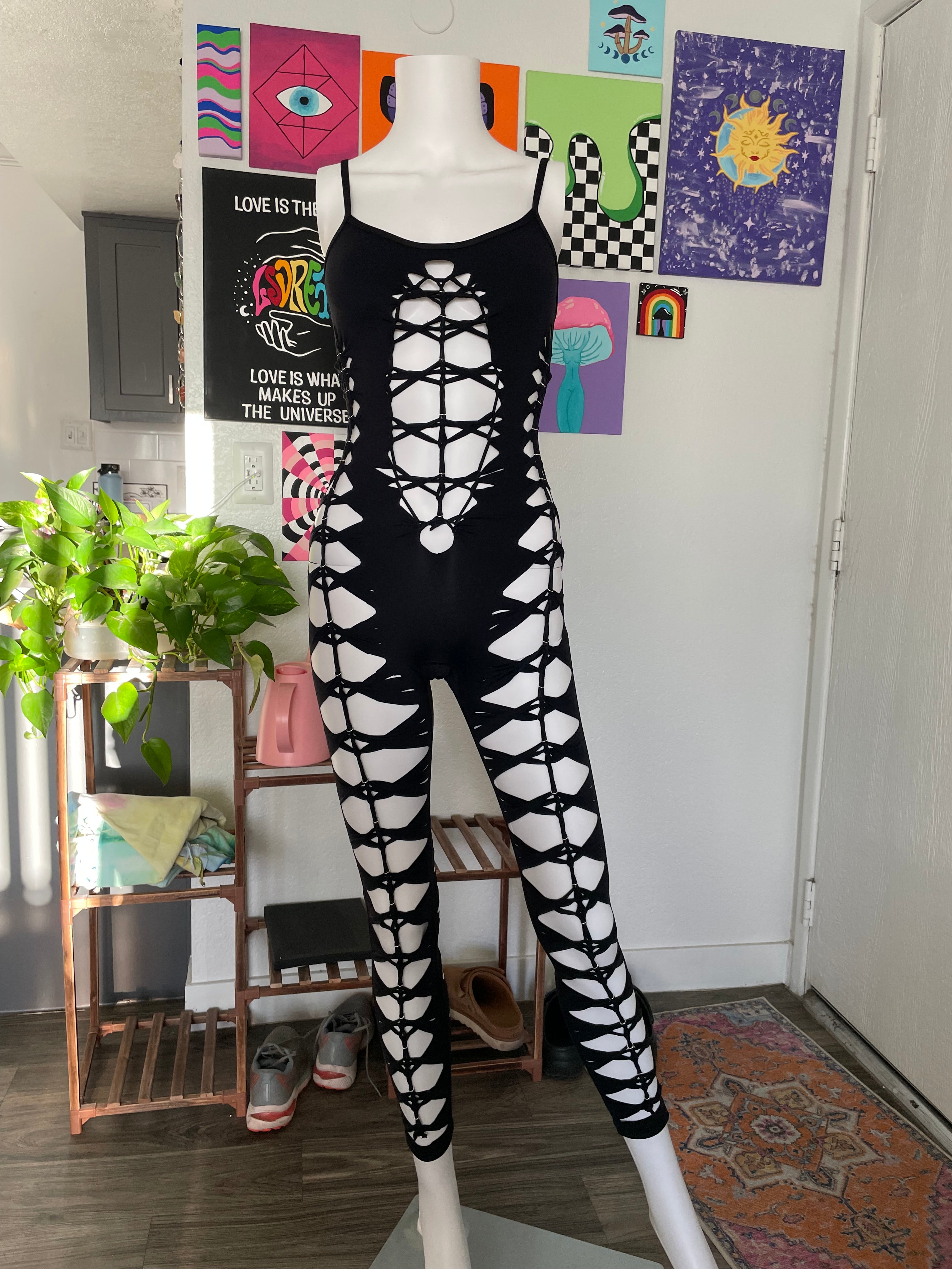 RTS! Small, Black, Flowsuit, Silver Hoops