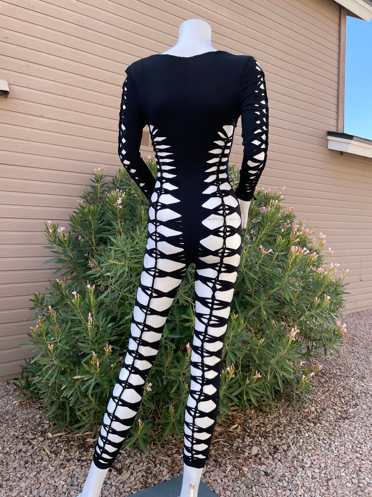 1 of 1 Flowsuit (M, READY TO SHIP)