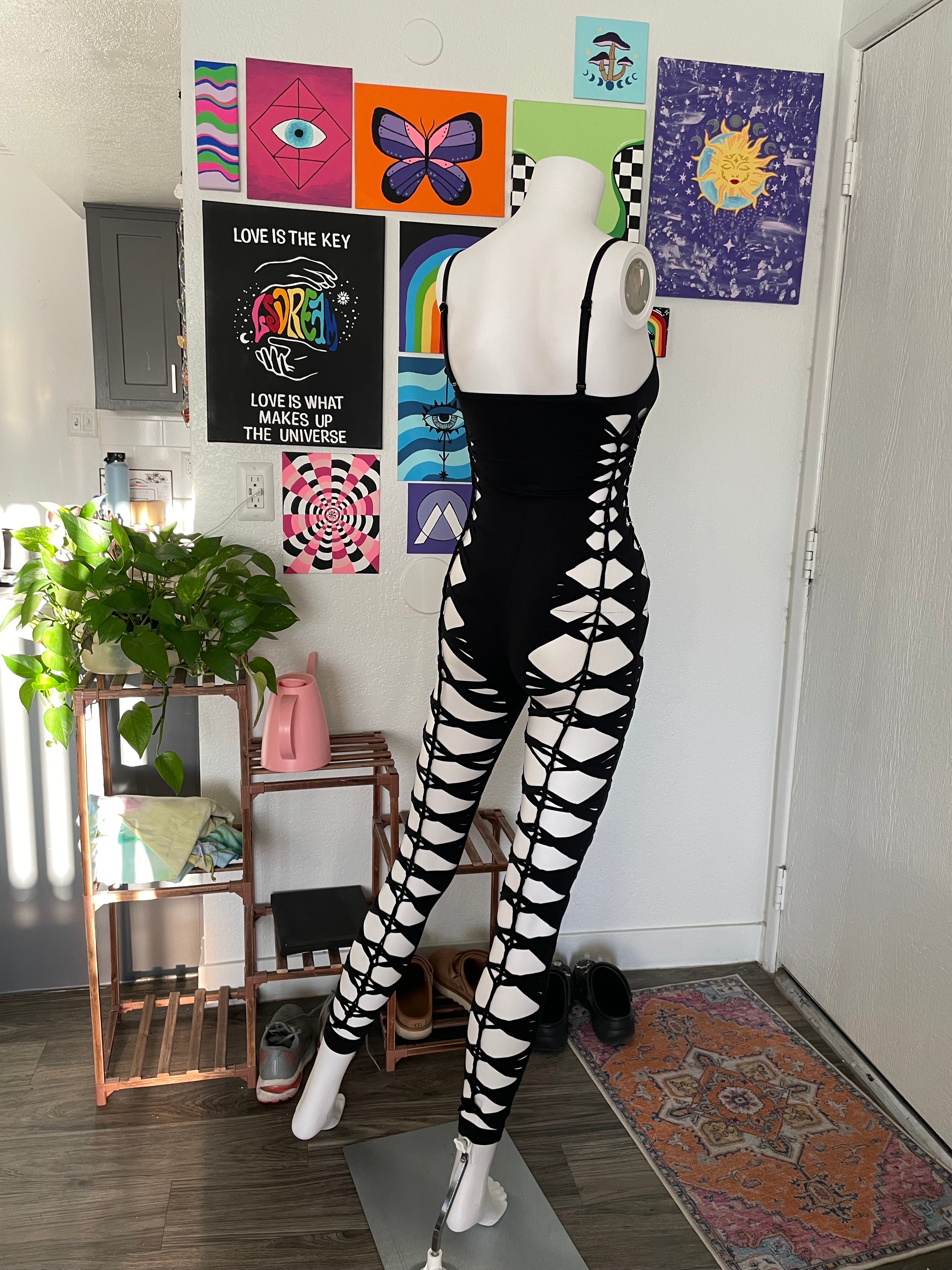 RTS! Small, Black, Flowsuit, Silver Hoops