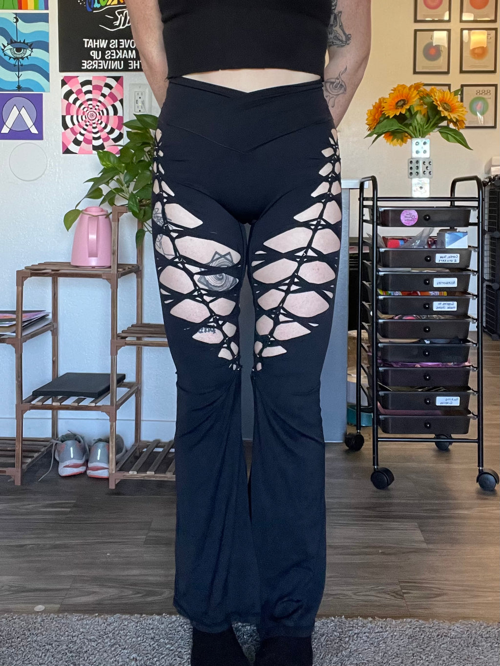 Black Luna Flared Yoga Pants (MADE TO ORDER)