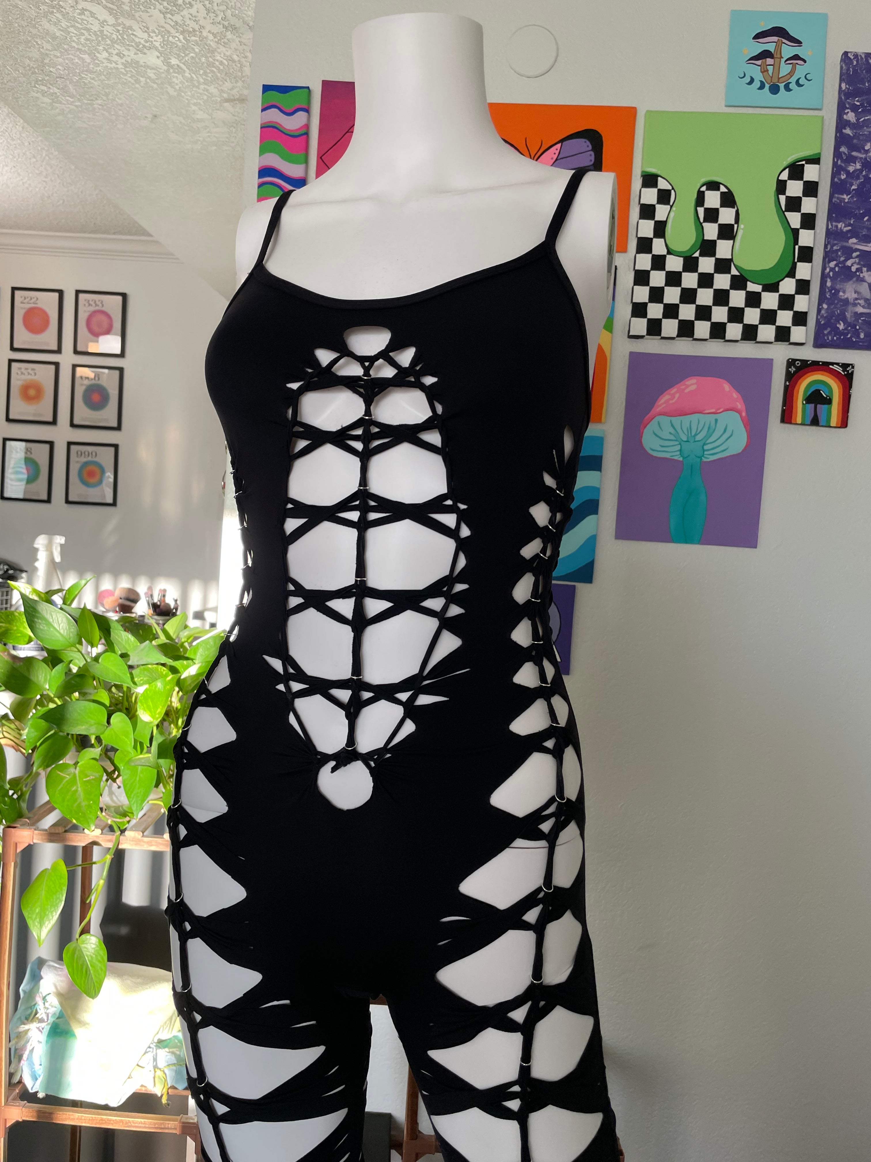 RTS! Small, Black, Flowsuit, Silver Hoops