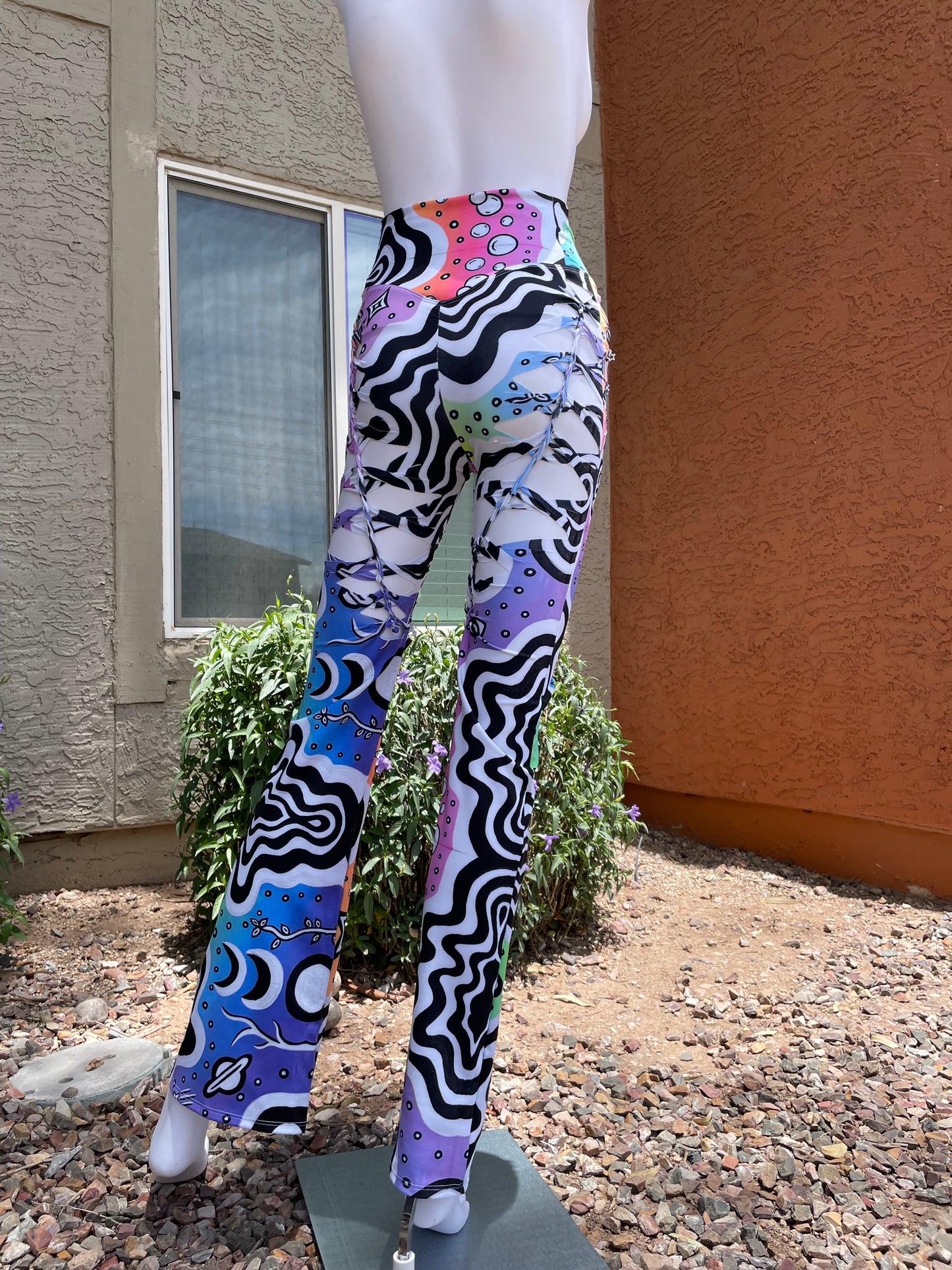 ‘Melt’ Slit-Weave Yoga Pants (MADE TO ORDER)